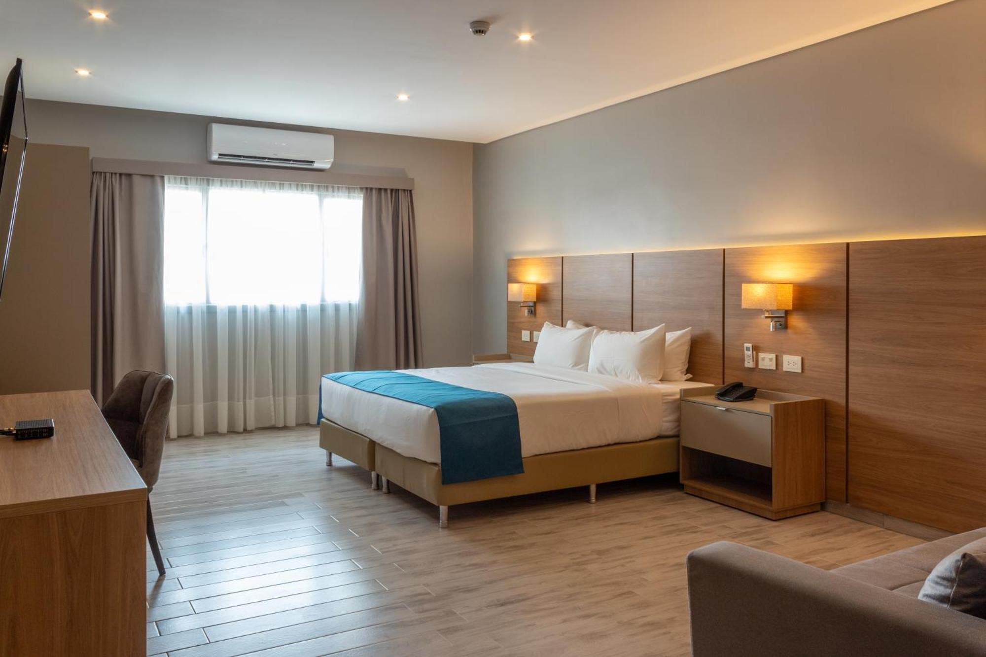 Tryp By Wyndham Asuncion Otel Dış mekan fotoğraf