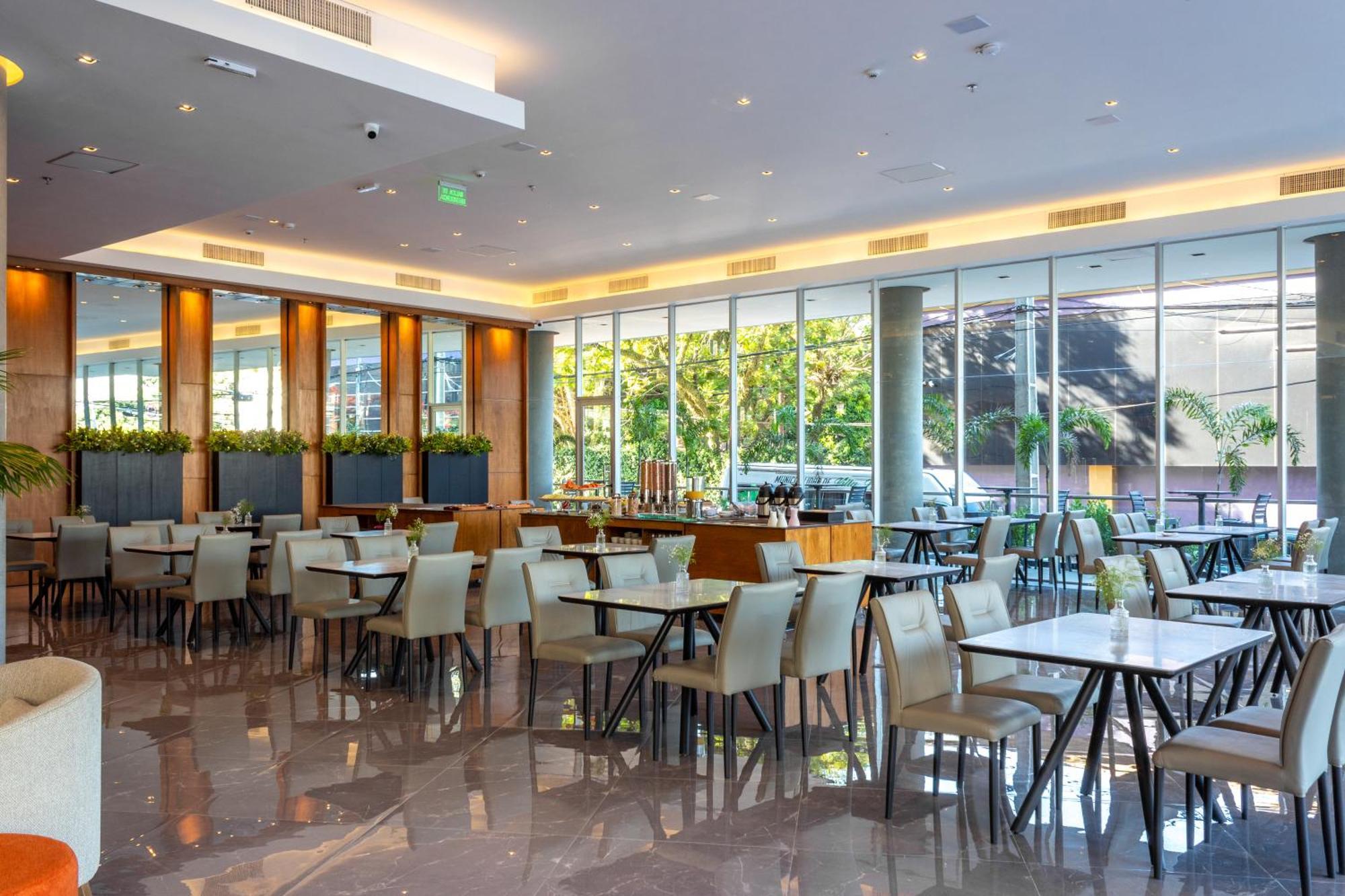 Tryp By Wyndham Asuncion Otel Dış mekan fotoğraf